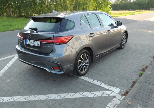 Lexus CT cena 90900 przebieg: 34874, rok produkcji 2020 z Sieradz małe 301